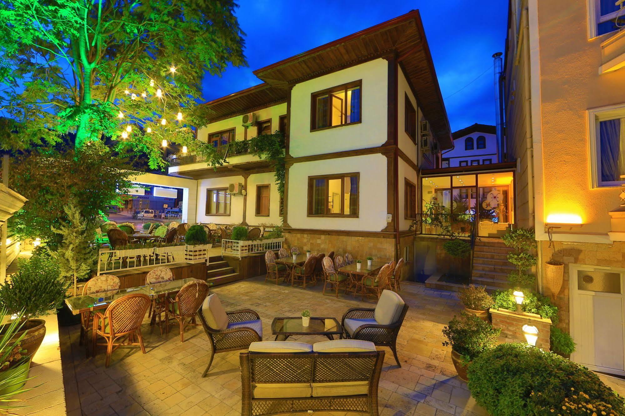 Lalehan Hotel Special Class Amasya Exterior foto